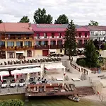 Apartmánový Wellness Garni Relax Senec