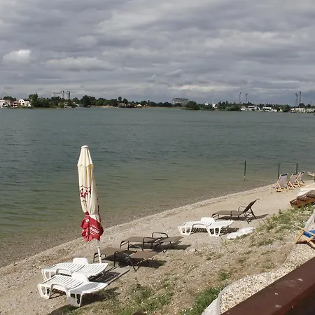 Hotel Apartmanovy Wellness Garni Relax Senec