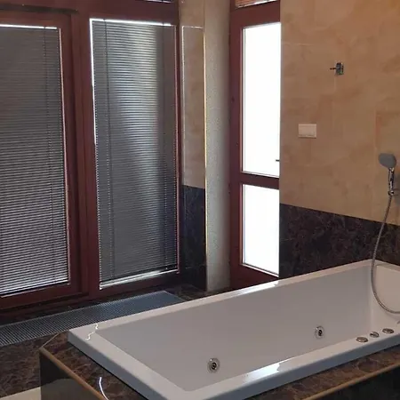 Apartmanovy Garni Relax 호텔 세네츠