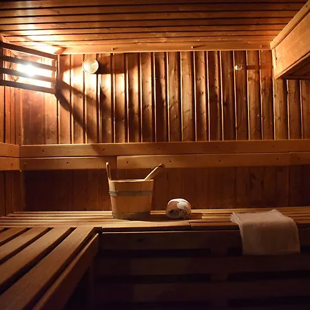 Hotel Apartmanovy Wellness Garni Relax 3*