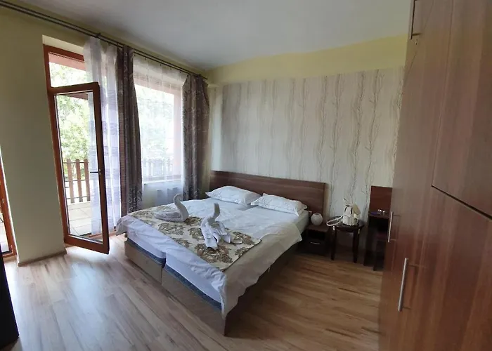 호텔 Apartmanovy Garni Hotel Relax 세네츠