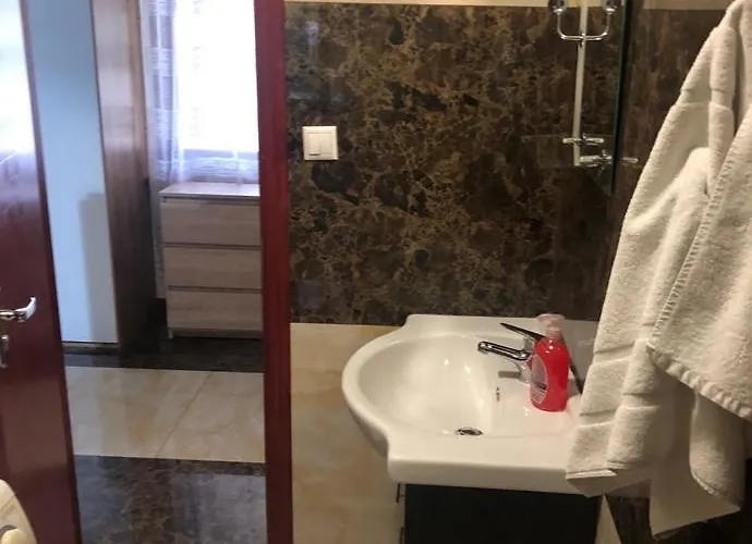 호텔 Apartmanovy Garni Hotel Relax 세네츠