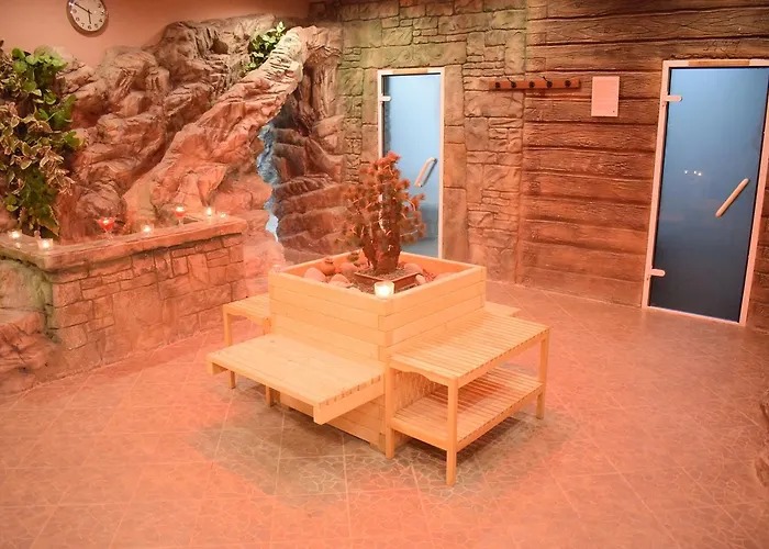 호텔 Apartmanovy Garni Hotel Relax 세네츠
